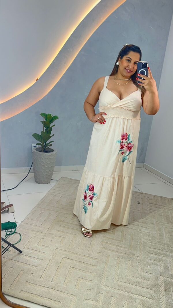 Vestido Bordado